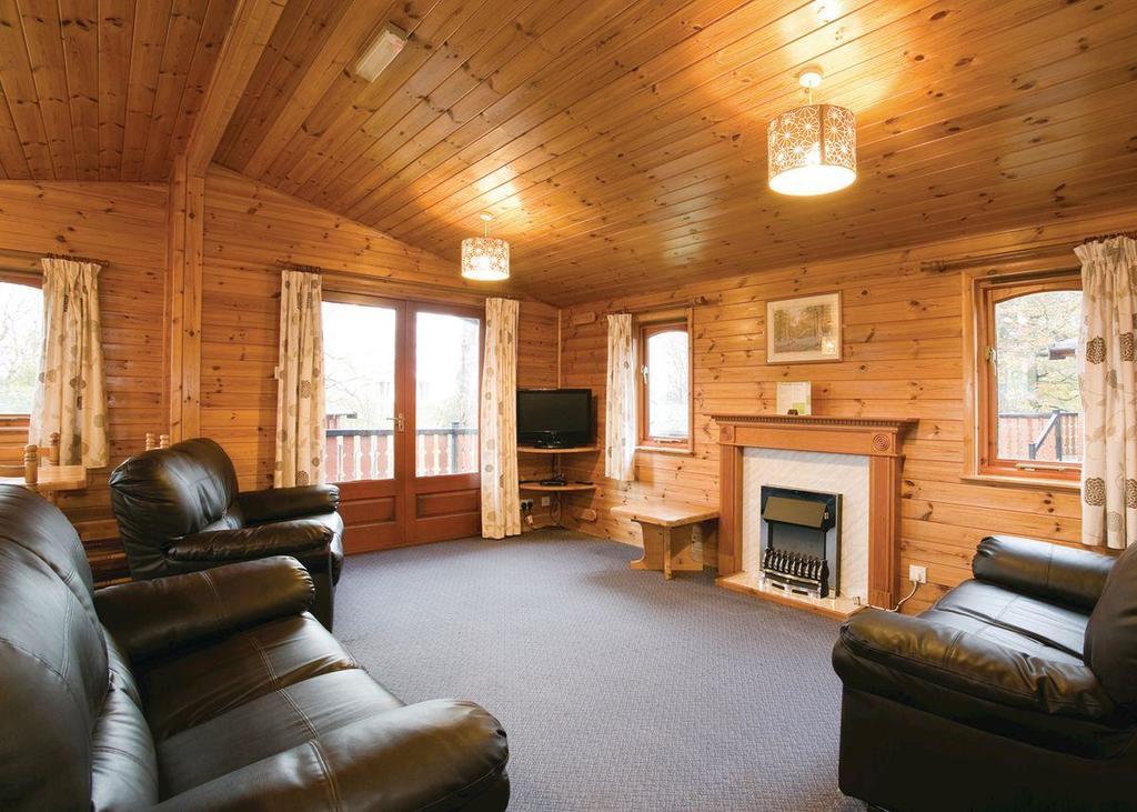 Dacre Lakeside Park Hotel Brandesburton ภายนอก รูปภาพ